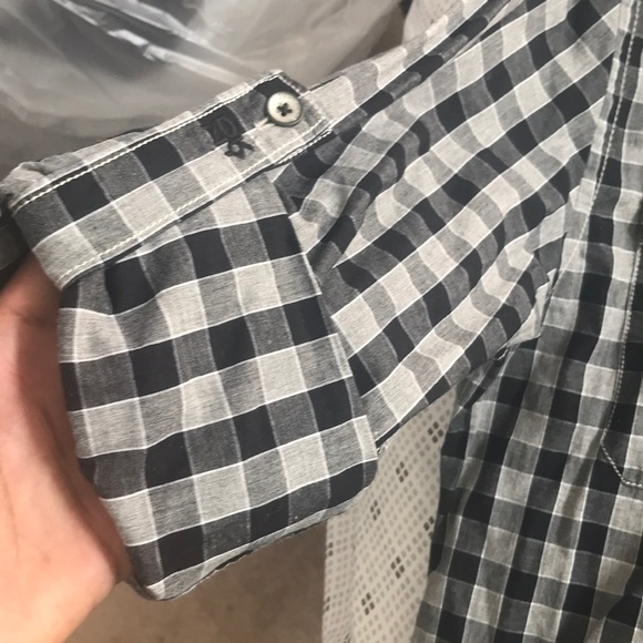 DKNY Longsleeve button up - Picture 3 of 3